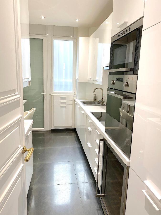 Appartement Outstanding 2 Bedrooms With A Terrific Eiffel Tower View Paris